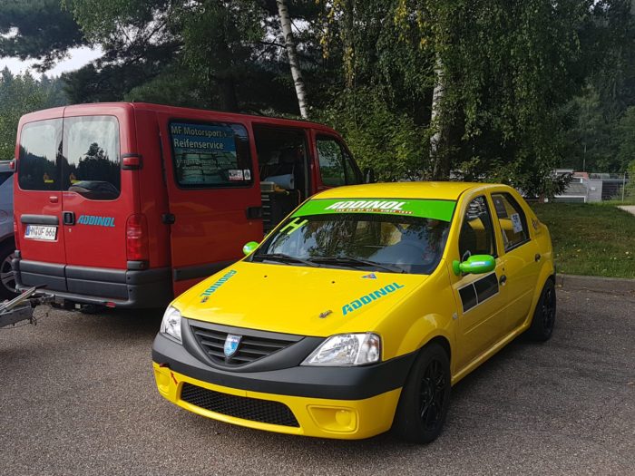 Dacia Logan Cup gelb Dacia Logan Cup gelb